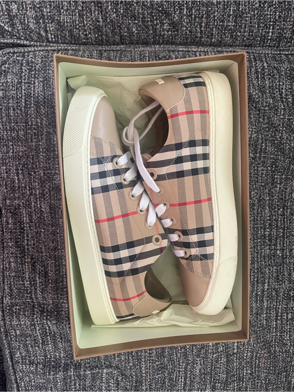 Burberry Archive Beige Sneaker Box Label - Low Top - Picture 5 of 8